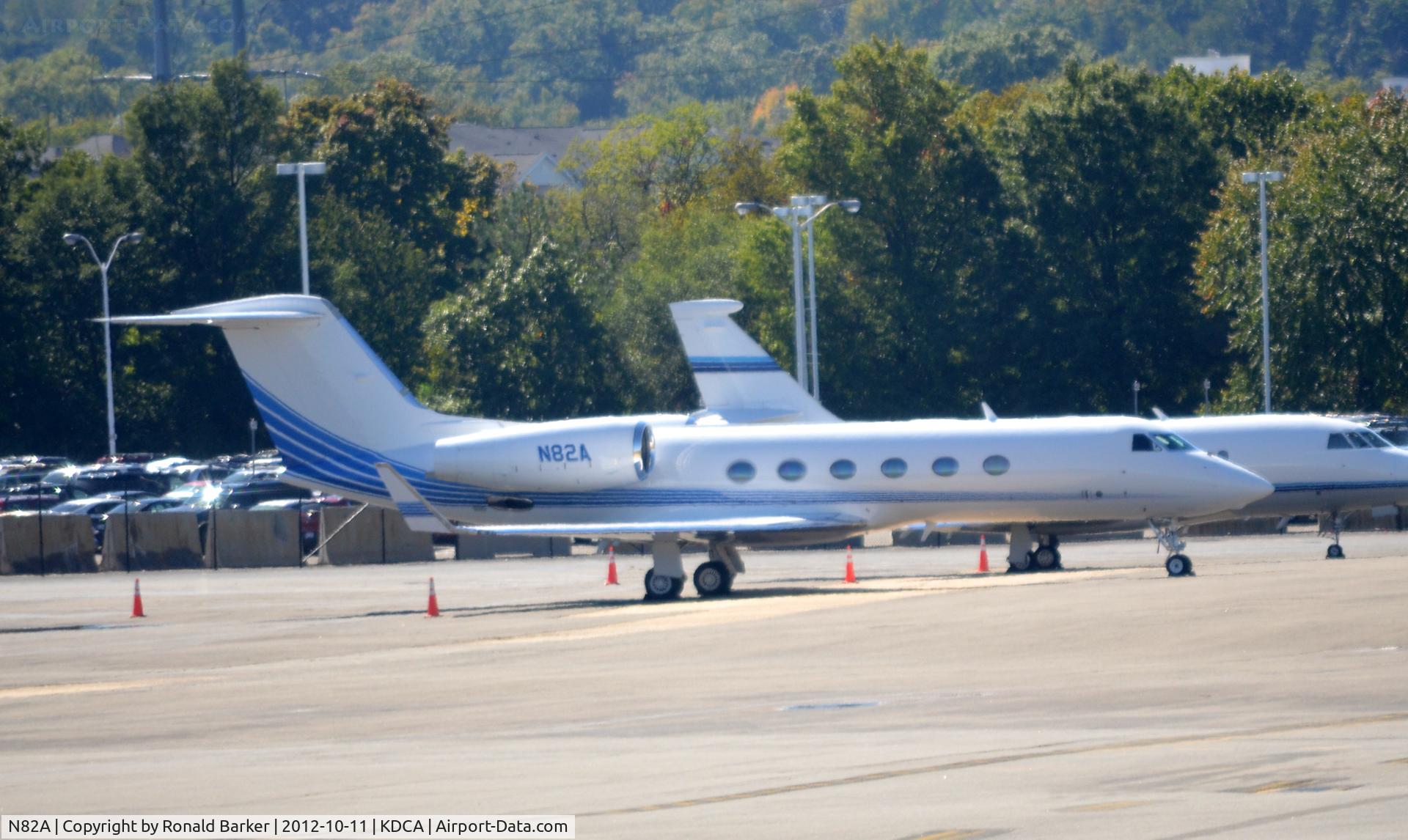N82A, 2005 Gulfstream Aerospace GIV-X (G450) C/N 4032, DCA VA