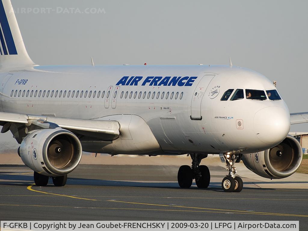 F-GFKB, 1987 Airbus A320-111 C/N 007, AF to Madrid