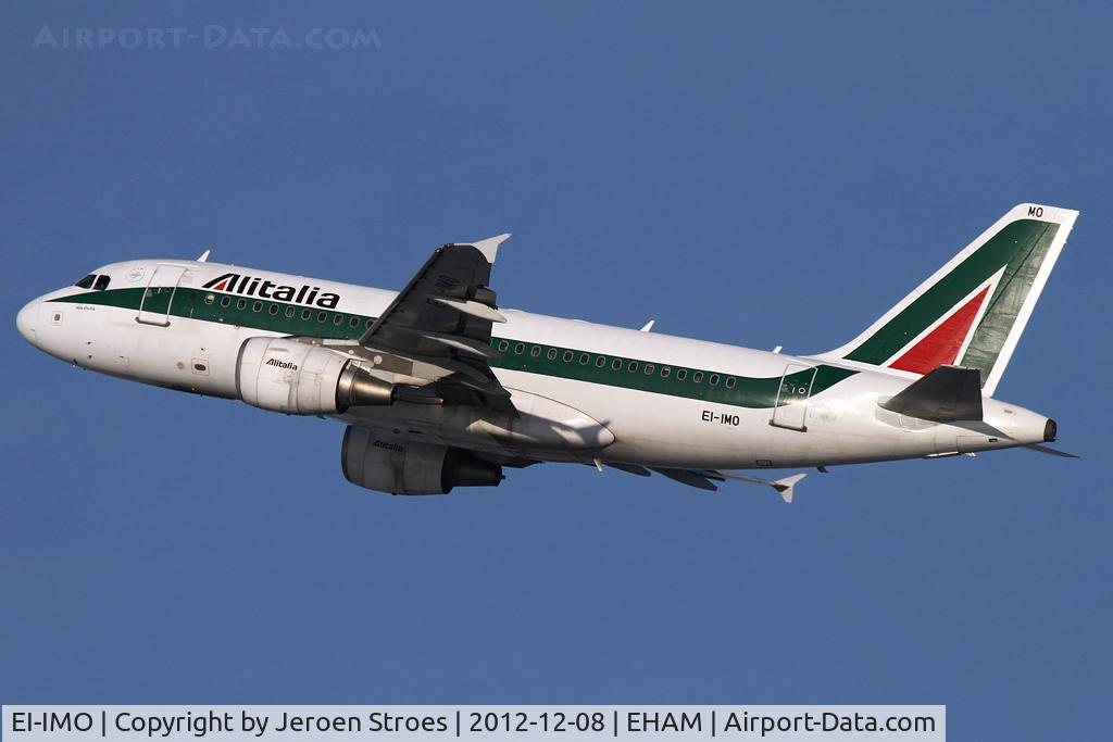 EI-IMO, 2002 Airbus A319-112 C/N 1770, winterlight