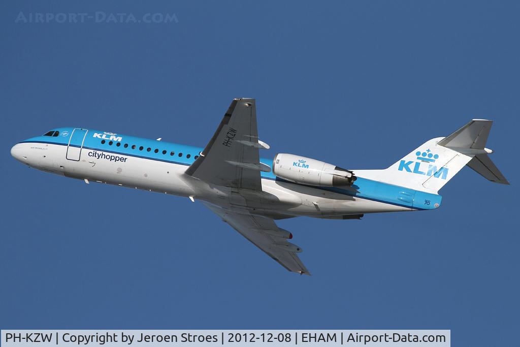PH-KZW, 1995 Fokker 70 (F-28-0070) C/N 11558, winterlight