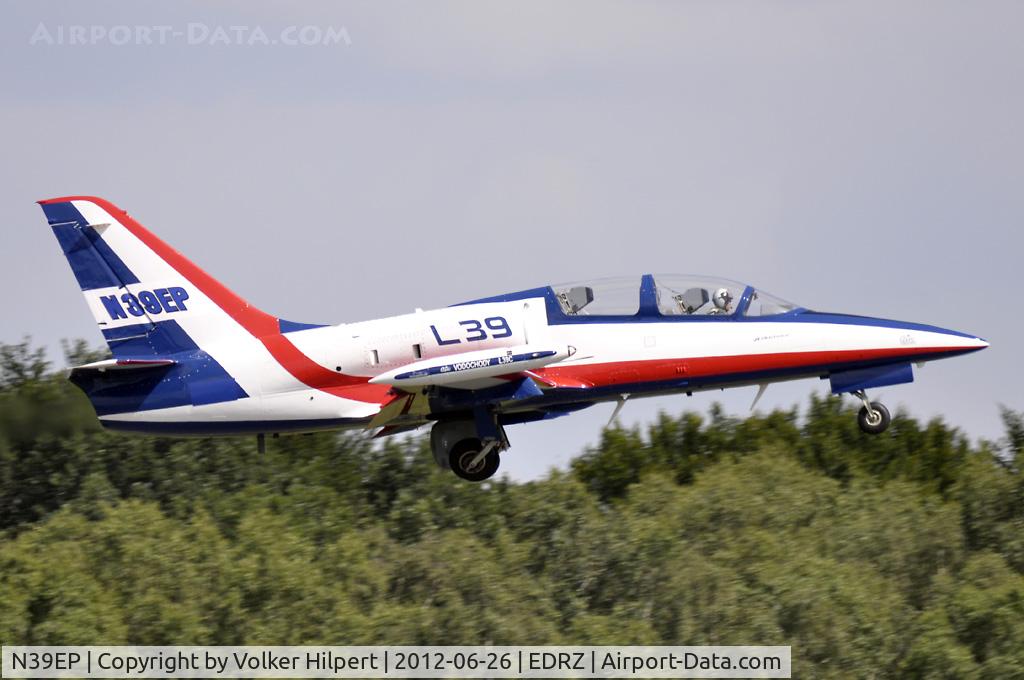 N39EP, 1984 Aero L-39C Albatros C/N 432845, at zqw