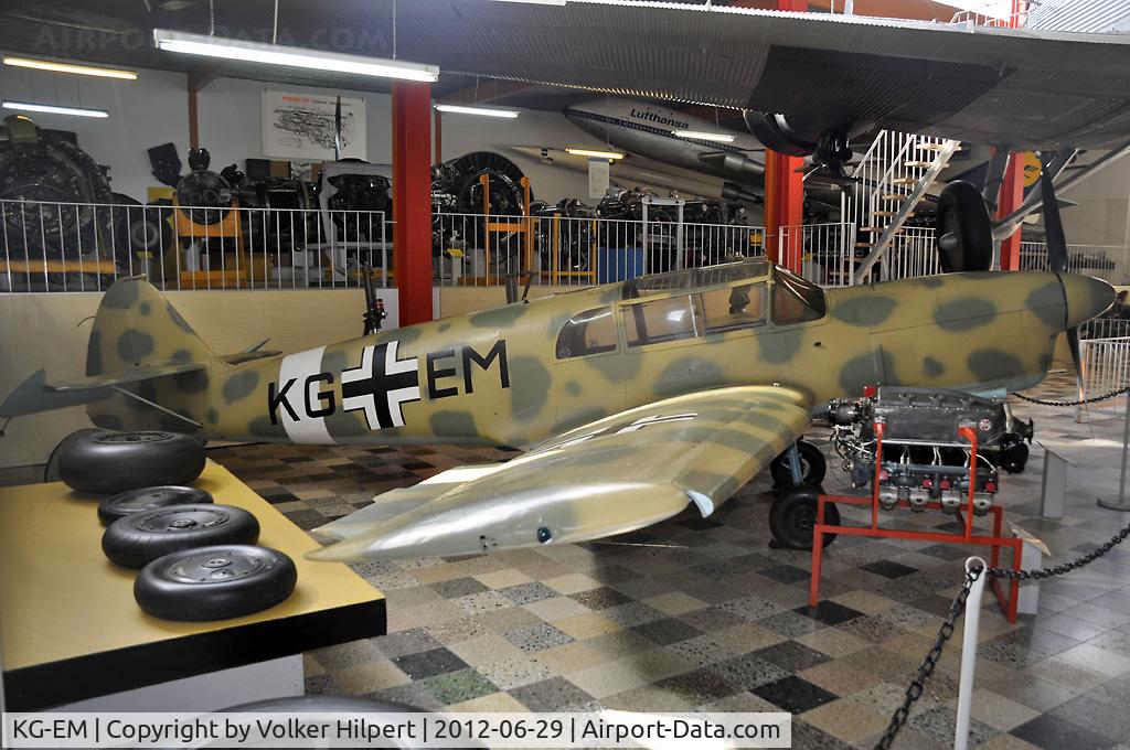 KG-EM, Nord 1002 Pingouin II C/N 91, at Hermeskeil Museum, Germany