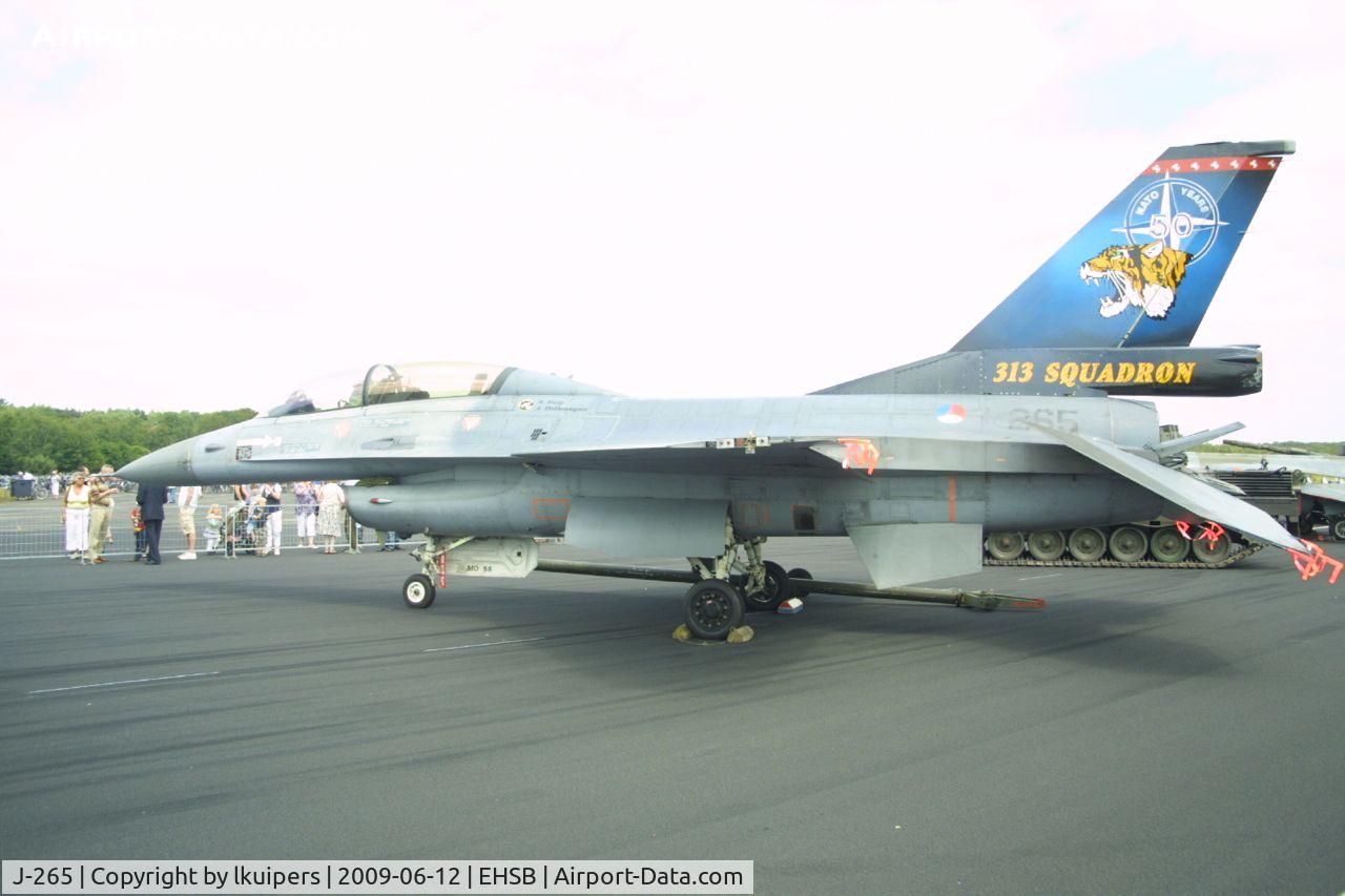 J-265, Fokker F-16B Fighting Falcon C/N 6E-7, In June 2009 the grounds of Soesterberg Air Base were transferred to the Province of Utrecht in the Netherlands. On June 12 there was a small event to 
