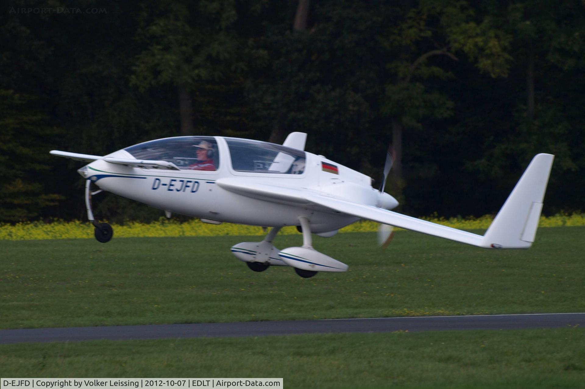 D-EJFD, 1985 Gyroflug SC-01B-160 Speed Canard C/N S-19, Departing