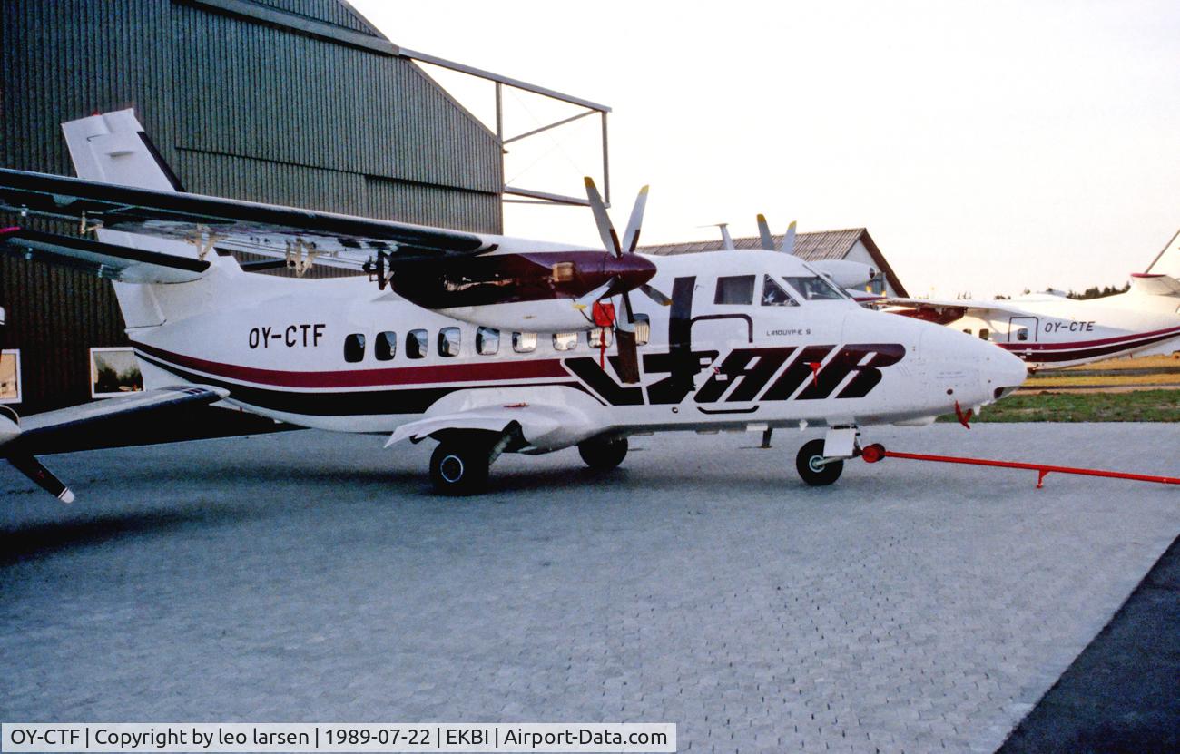 OY-CTF, 1988 Let L410UVP-E Turbolet C/N 882040, Billund Denmark 22.7.89
