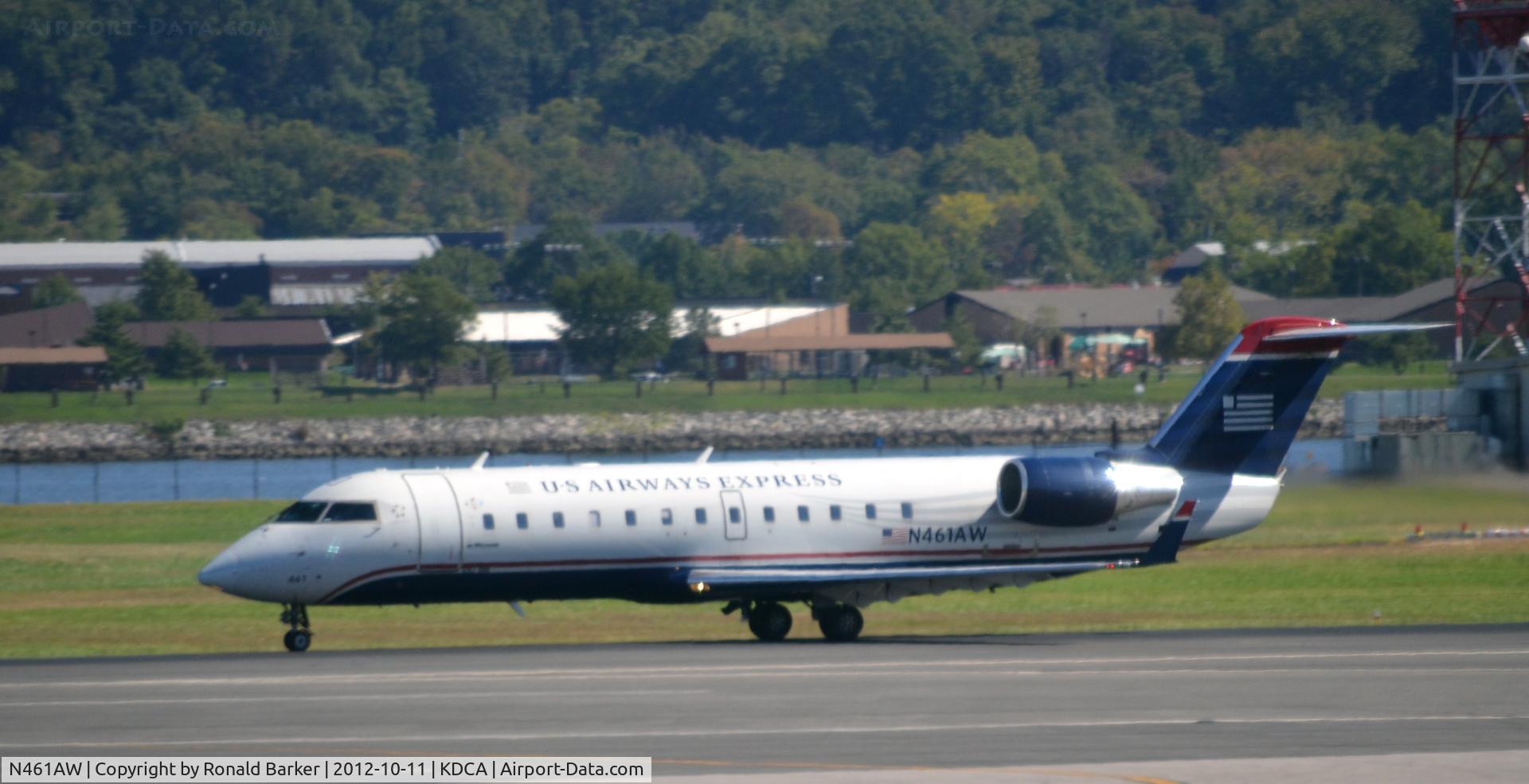N461AW, 2003 Canadair CRJ-200LR (CL-600-2B19) C/N 7870, Takeoff DCA