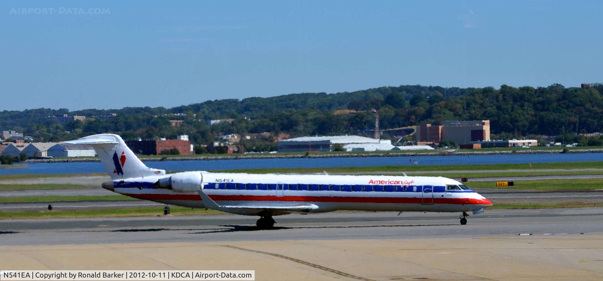 N541EA, Bombardier CRJ-702 (CL-600-2C10) Regional Jet C/N 10320, Taxi DCA