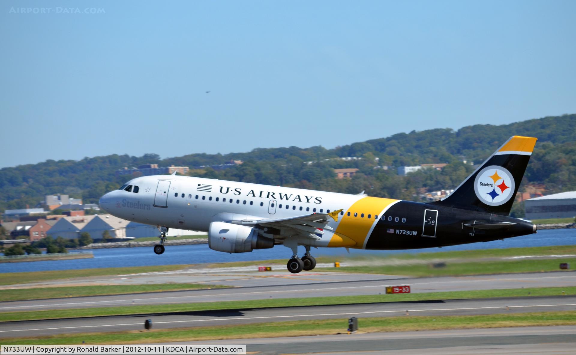 N733UW, 2000 Airbus A319-112 C/N 1205, Liftoff DCA
