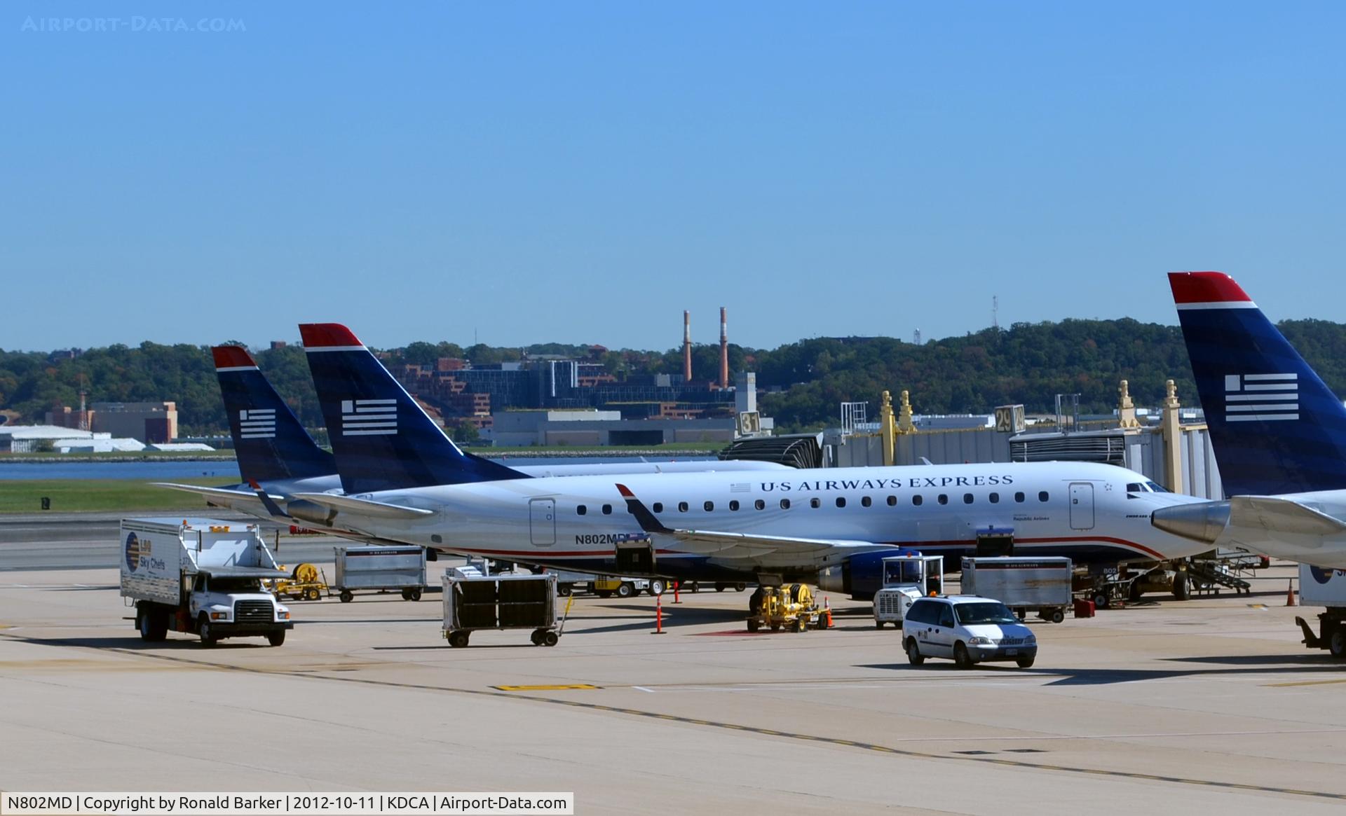 N802MD, 2004 Embraer 170SU (ERJ-170-100SU) C/N 17000013, DCA VA