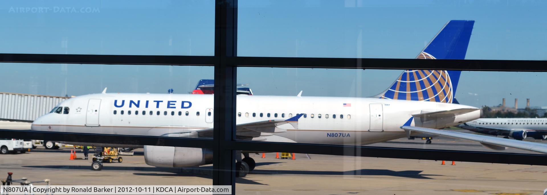 N807UA, 1998 Airbus A319-131 C/N 798, DCA VA