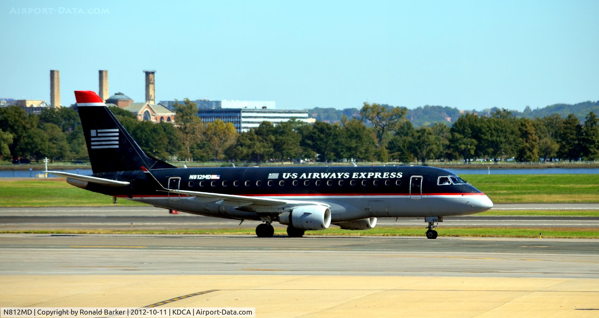N812MD, 2004 Embraer 170SU (ERJ-170-100SU) C/N 17000030, Taxi DCA