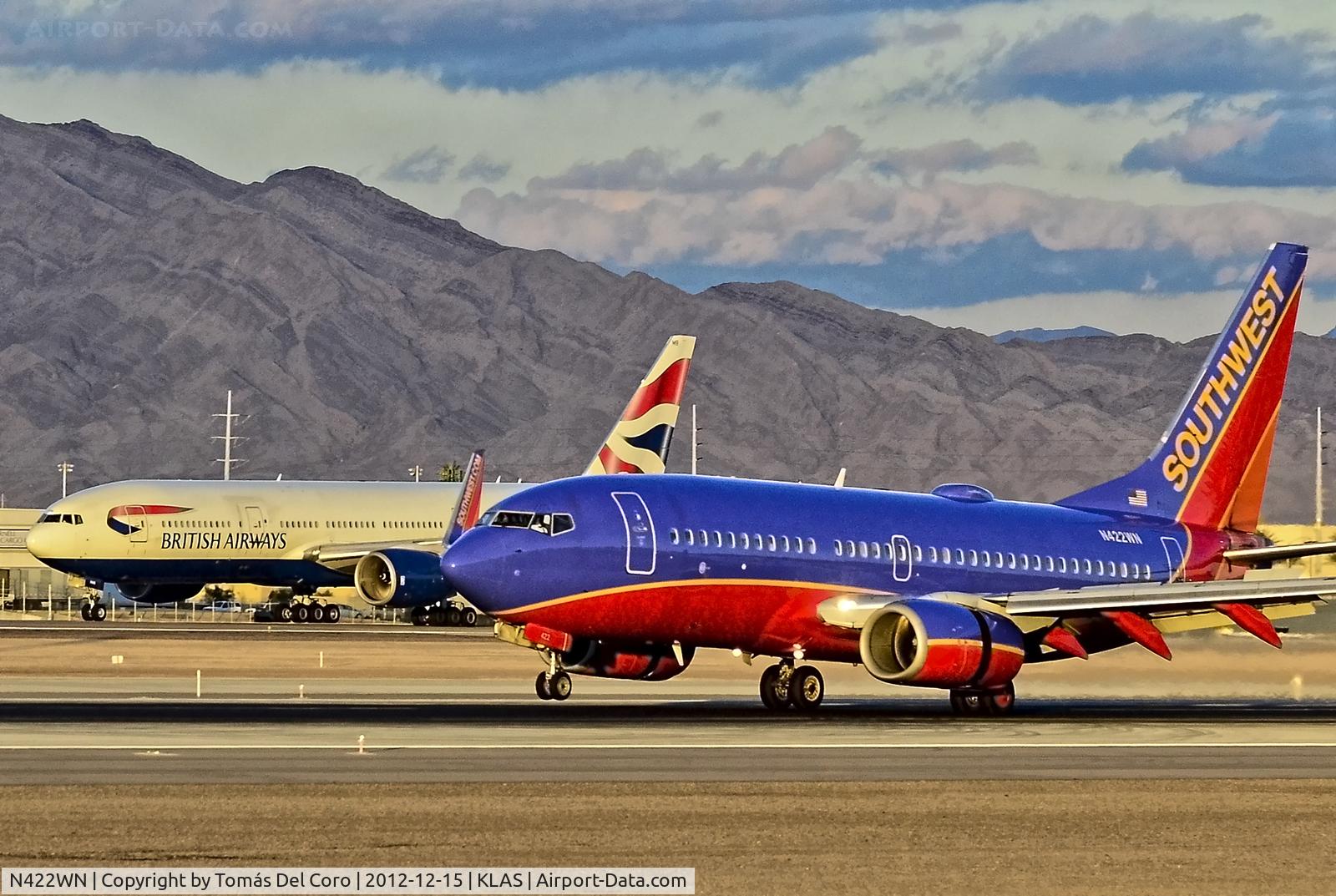 N422WN, 2002 Boeing 737-7H4 C/N 29826, N422WN Southwest Airlines 2002 Boeing 737-7H4 C/N 29826

- Las Vegas - McCarran International (LAS / KLAS)
USA - Nevada, December 15, 2012
Photo: Tomás Del Coro