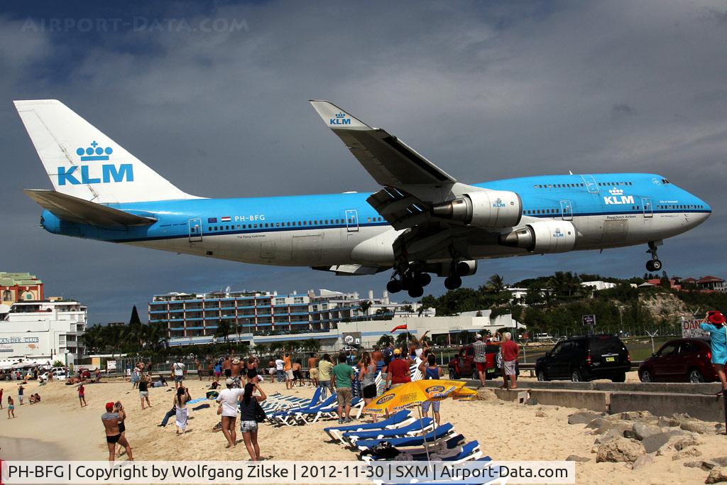 PH-BFG, 1990 Boeing 747-406 C/N 24517, visitor