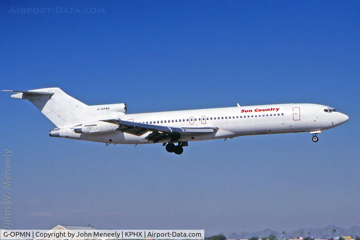 G-OPMN, 1978 Boeing 727-225/Adv(RE) Super 27 C/N 21578, Nov. 2000 - short final at PHX