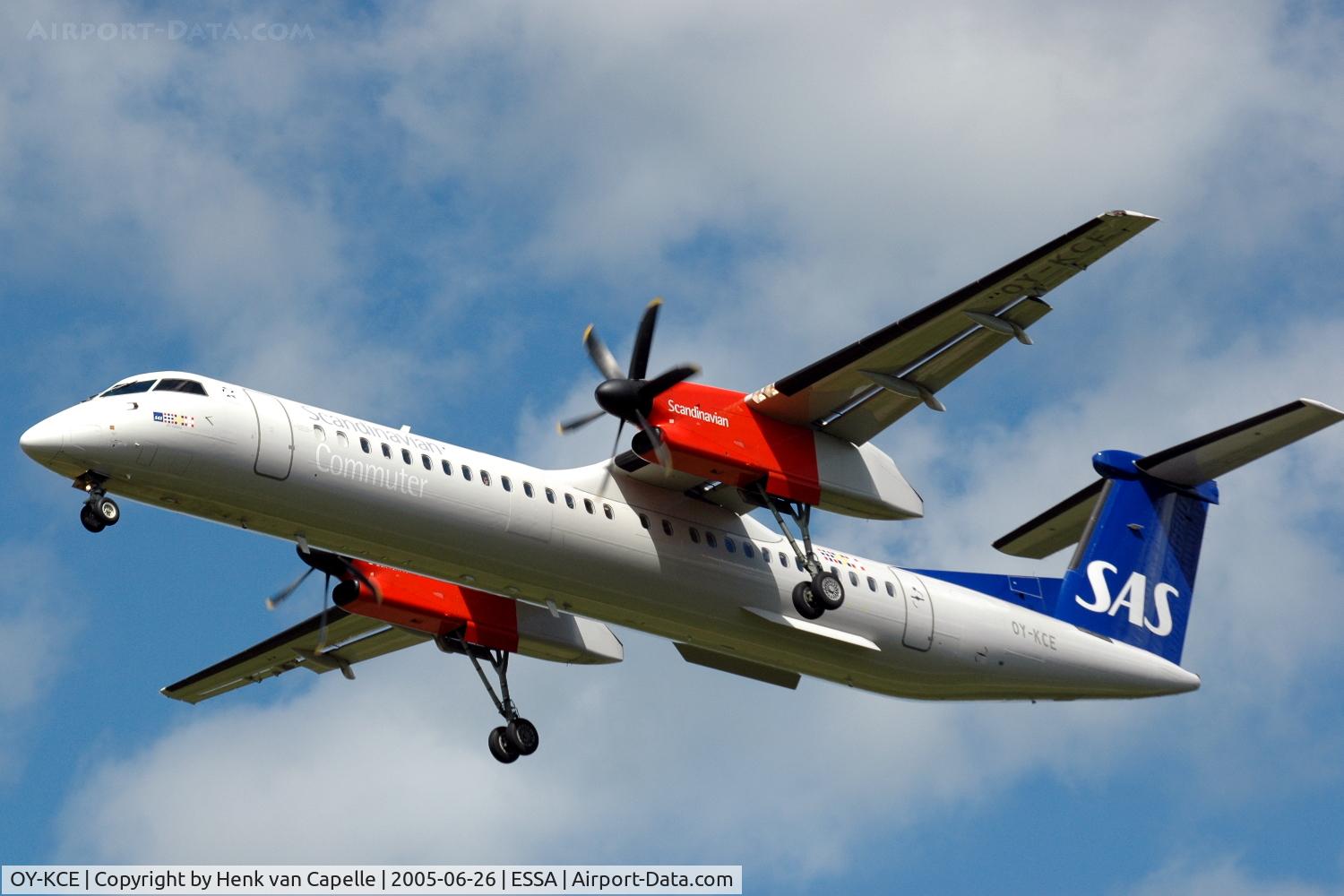 OY-KCE, 2001 De Havilland Canada DHC-8-402Q Dash 8 C/N 4057, SAS Dash-8-400 approaching Stockholm Arlanda airport, Sweden.