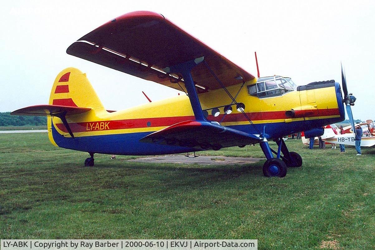 LY-ABK, 1989 Antonov An-2TP C/N 1G238-11, Antonov An-2TP [1G238-11] Stauning~OY 10/06/2000