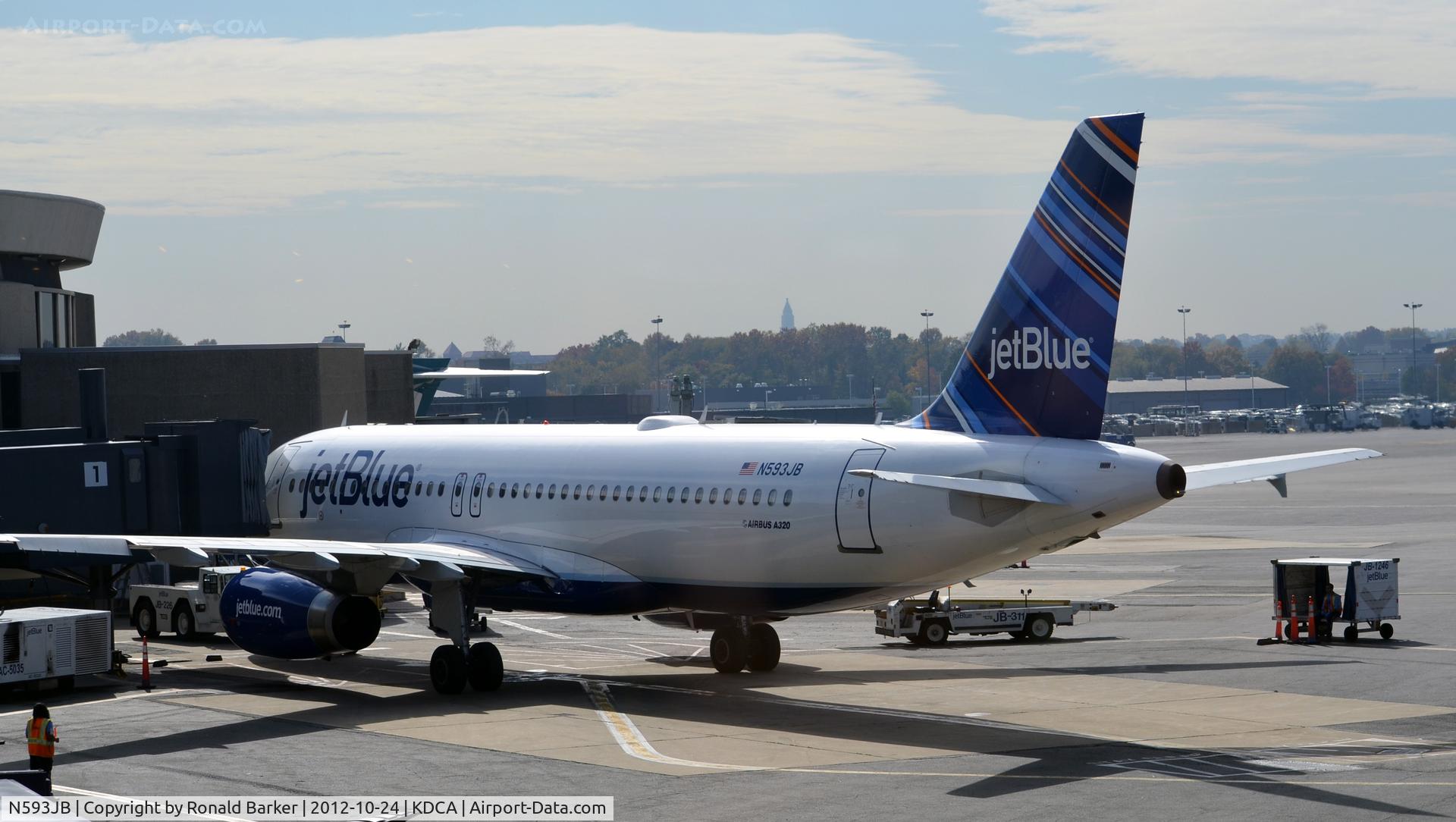 N593JB, 2004 Airbus A320-232 C/N 2280, DCA VA