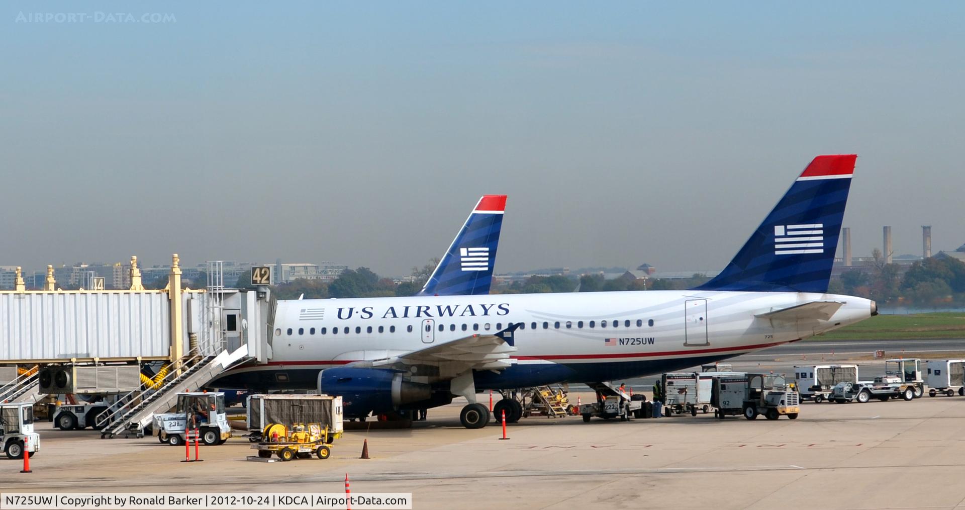 N725UW, 1999 Airbus A319-112 C/N 1135, DCA VA
