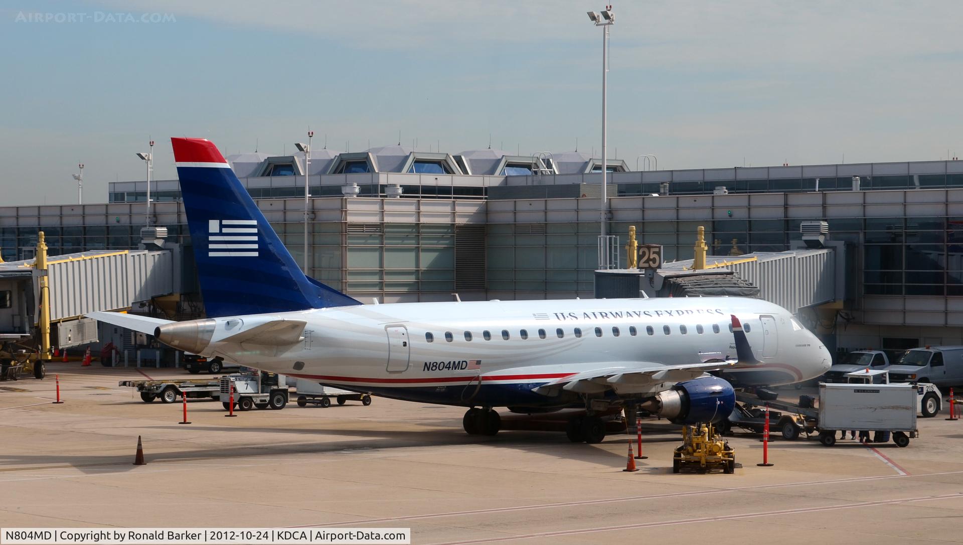 N804MD, 2004 Embraer 170SU (ERJ-170-100SU) C/N 17000016, DCA VA