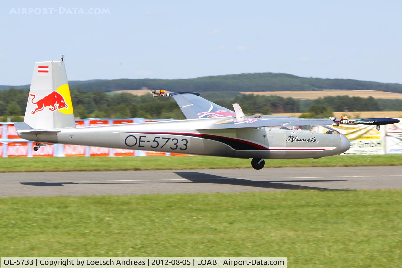 OE-5733, 1972 Let L-13 Blanik C/N 175230, Blanix Team