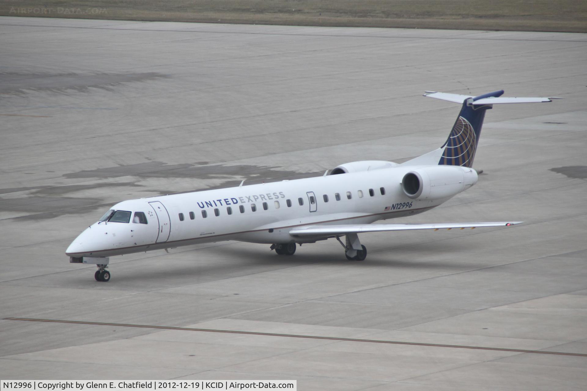 N12996, 2000 Embraer ERJ-145LR (EMB-145LR) C/N 145296, Taxiing to the terminal