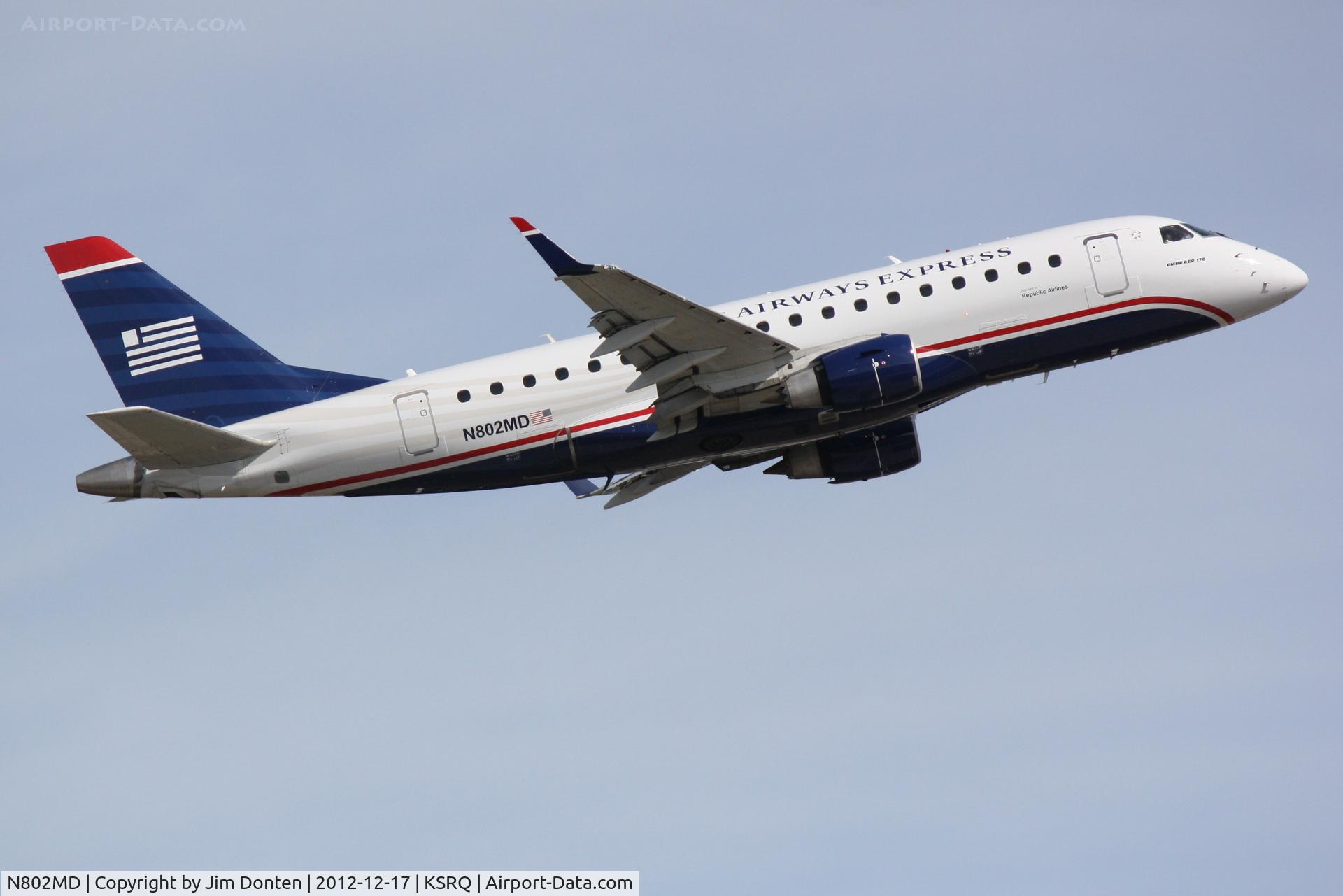 N802MD, 2004 Embraer 170SU (ERJ-170-100SU) C/N 17000013, US Air Flight 3396 operated by Republic (N802MD) departs Sarasota-Bradenton International Airport enroute to Reagan National Airport