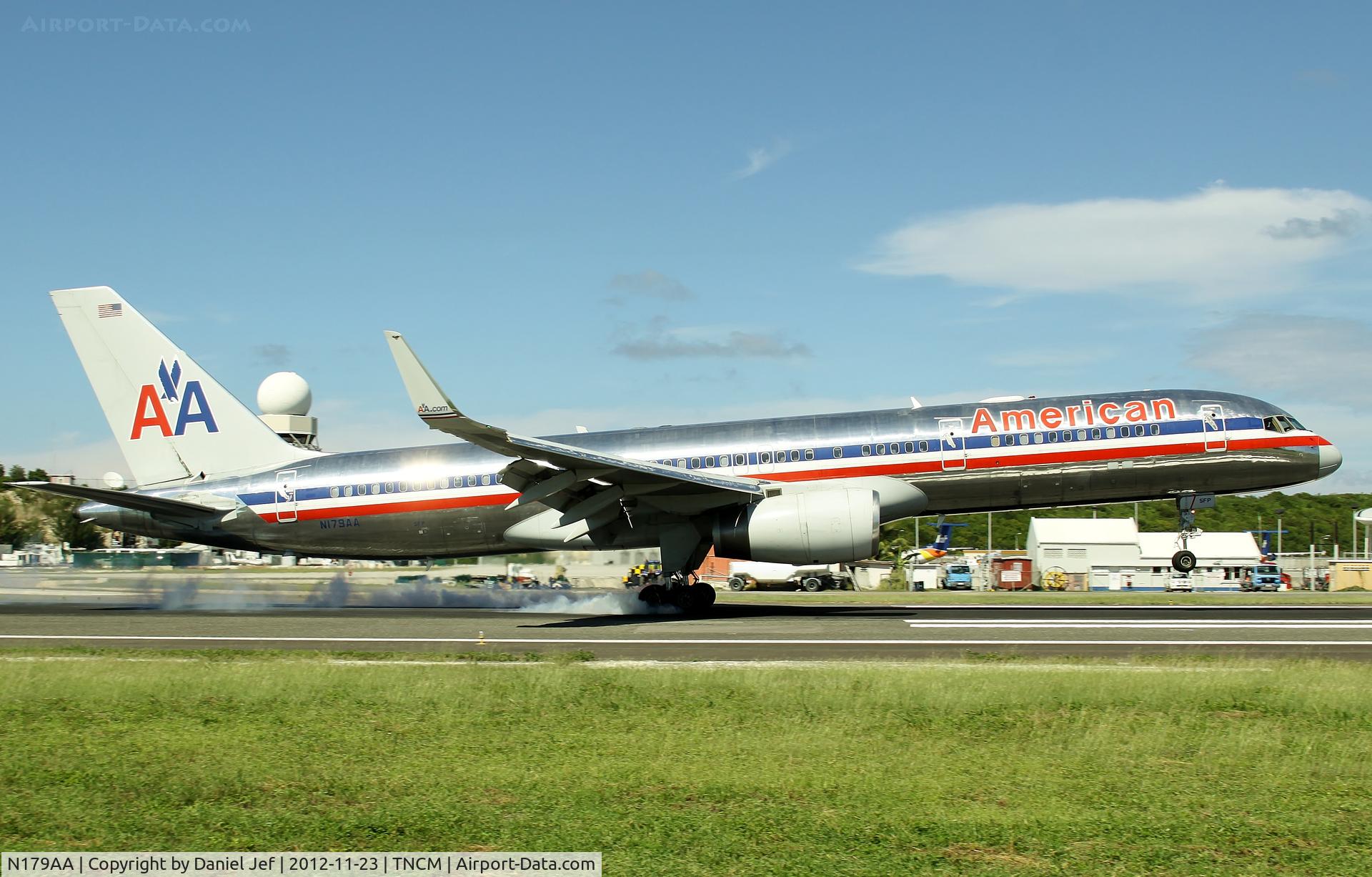 N179AA, 2002 Boeing 757-223 C/N 32397, N179AA