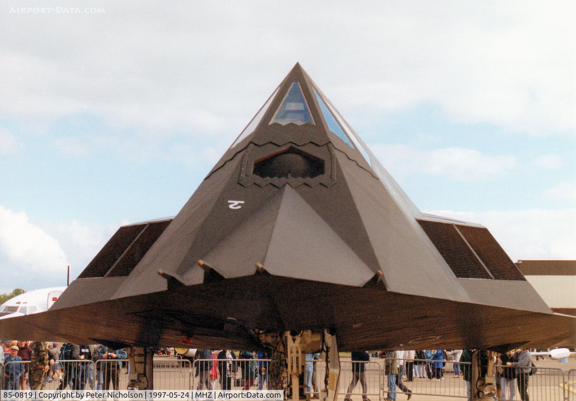 85-0819, 1985 Lockheed F-117A Nighthawk C/N A.4049, F-117A Nighthawk, callsign Trend 71, of 7th Fighter Squadron/49th Fighter Wing at Holloman AFB on display at the 1997 RAF Mildenhall Air Fete.