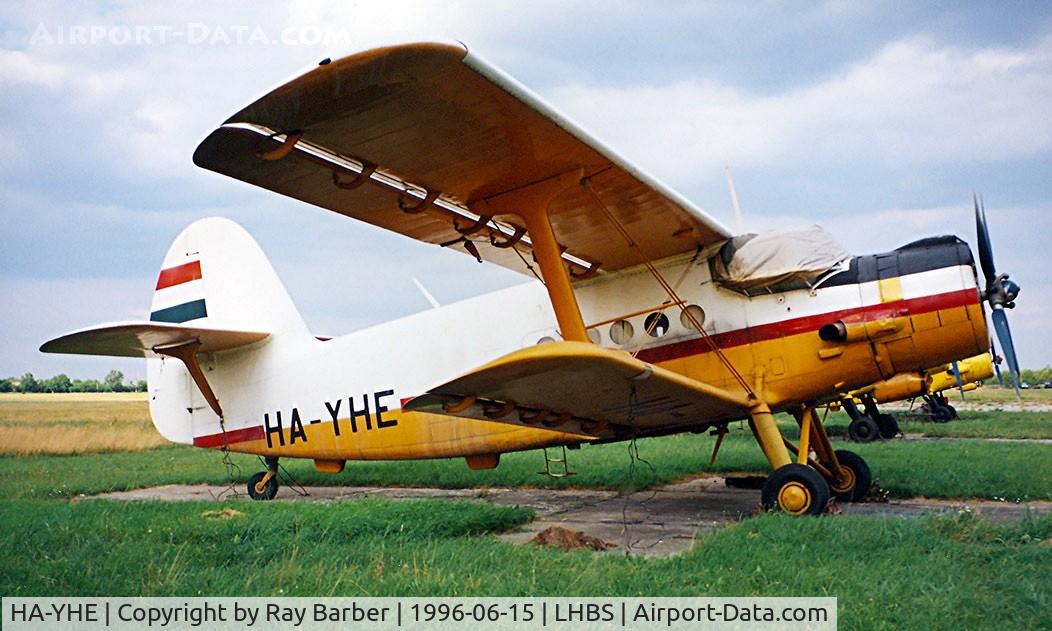HA-YHE, 1979 Antonov An-2PF C/N 1G187-37, Antonov An-2PF [1G187-37] (Air Service Hungary) Buadors~HA 15/06/1996
