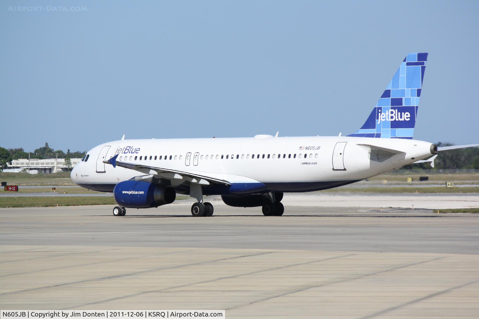 N605JB, 2005 Airbus A320-232 C/N 2368, Jet Blue Airbus A320 (N605JB) taxis for departure from Sarasota-Bradenton International Airport