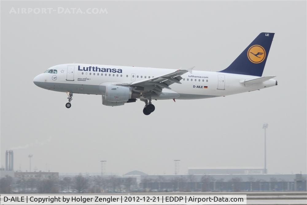 D-AILE, 1996 Airbus A319-114 C/N 627, FRA shuttle on final for rwy 08L.....