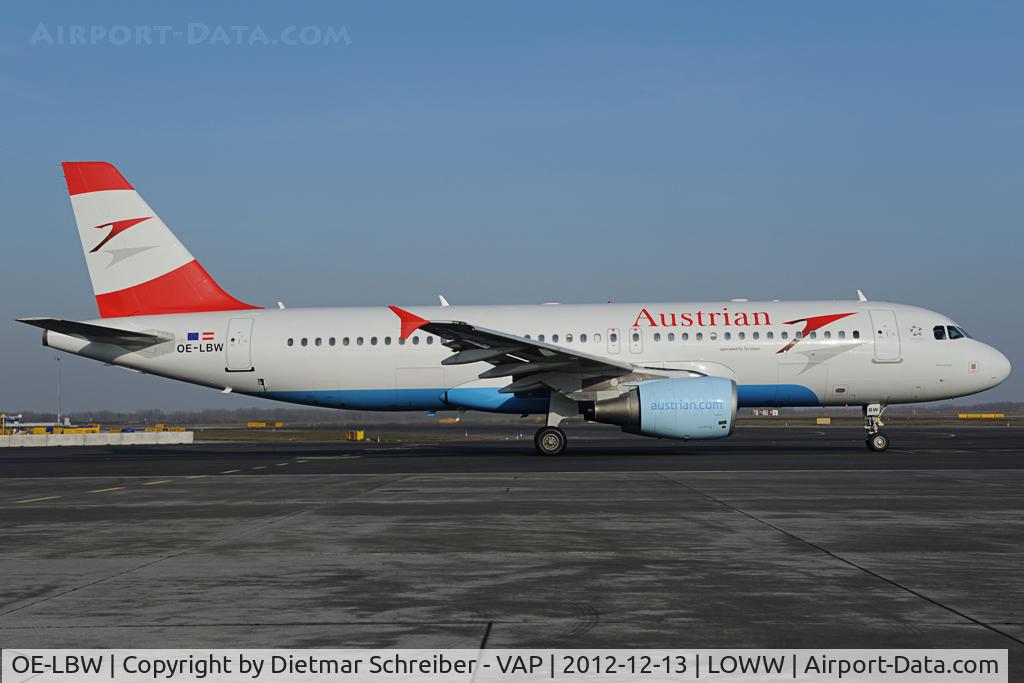 OE-LBW, 2001 Airbus A320-214 C/N 1678, Austrian AIrliens Airbus 320