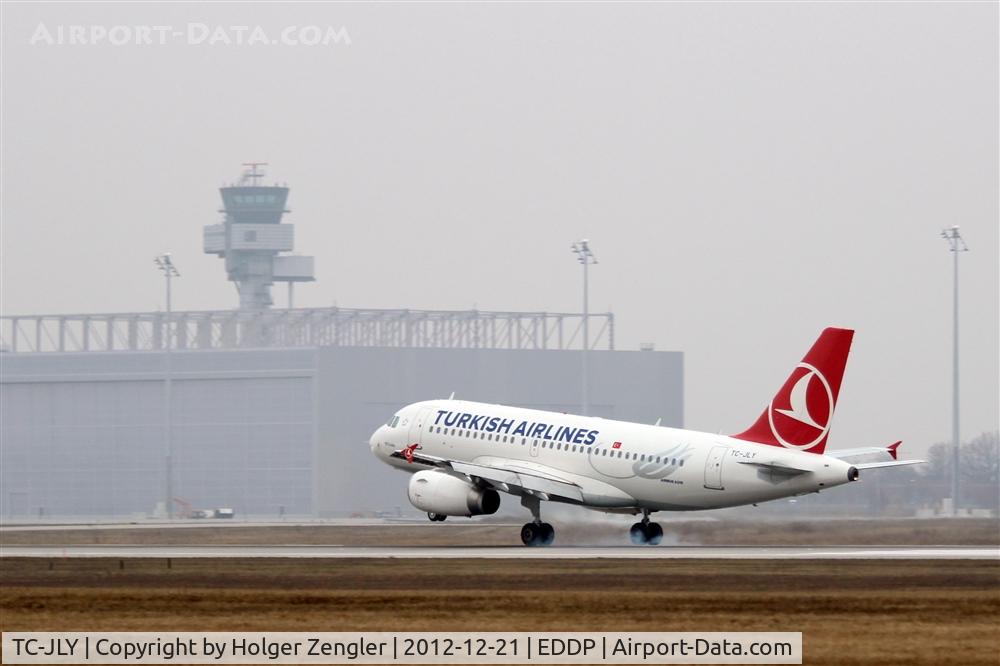 TC-JLY, 2011 Airbus A319-132 C/N 4774, Touch down in sight of new AN 124 hangar....