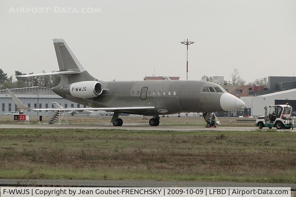 F-WWJS, 2003 Airbus A340-313E C/N 544, F-WWJS Dassault Falcon 2000LX c/n 209