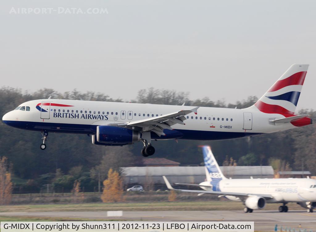 G-MIDX, 2000 Airbus A320-232 C/N 1177, Landing rwy 14R