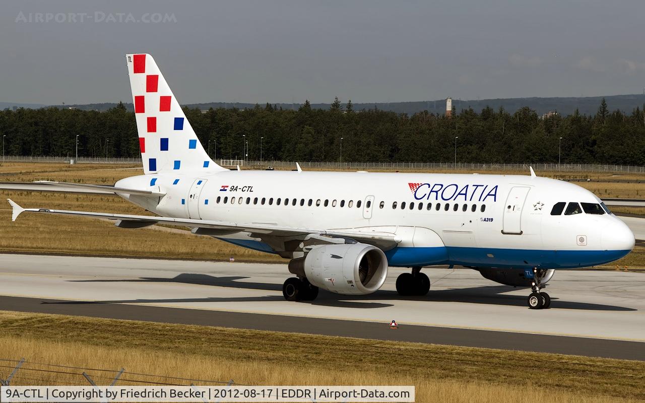 9A-CTL, 2000 Airbus A319-112 C/N 1252, taxying to the gate