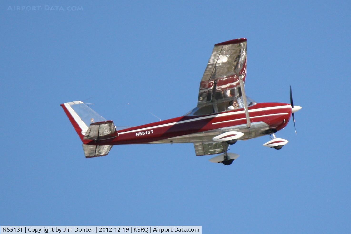 N5513T, 1964 Cessna 172E C/N 17251413, Cessna Skyhawk (N5513T) departs Sarasota-Bradenton International Airport