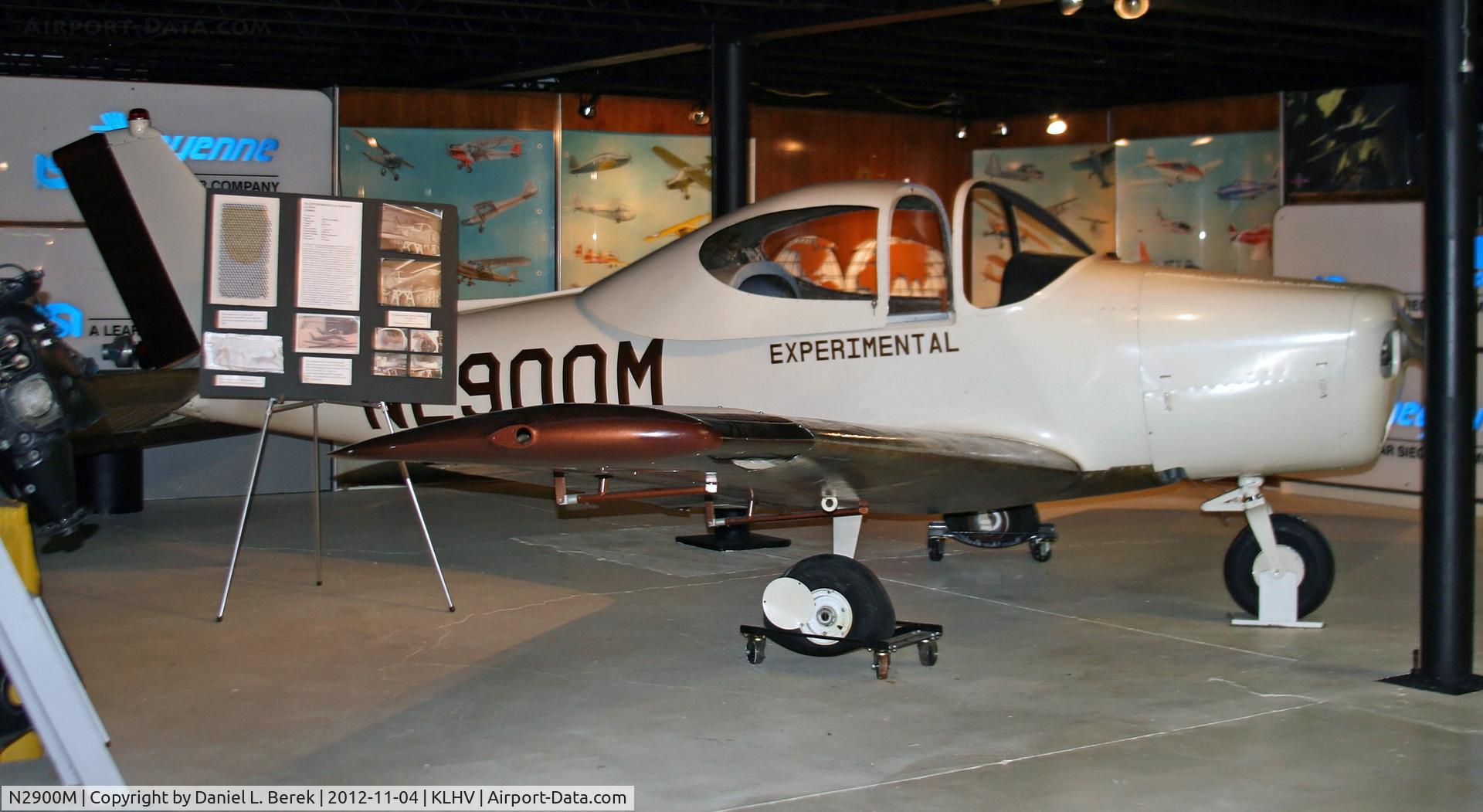 N2900M, 1962 Piper PA-29 C/N 29-01, Half a century before the Dreamliner appeared, Piper experimented with aircraft of composite materials.