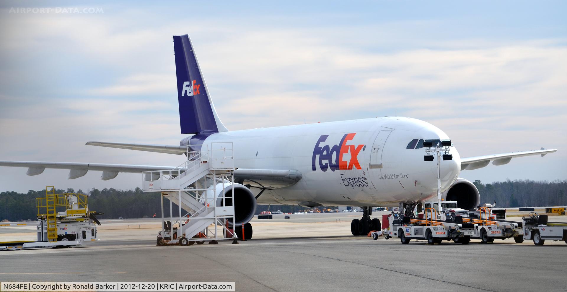 N684FE, 1999 Airbus A300F4-605R C/N 0802, RIC VA