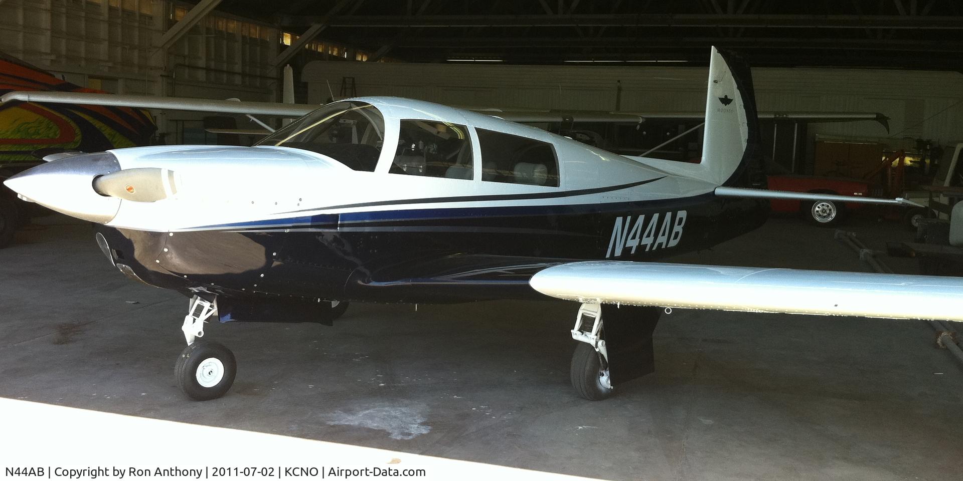 N44AB, 1975 Mooney M20F Executive C/N 22-1196, N44AB