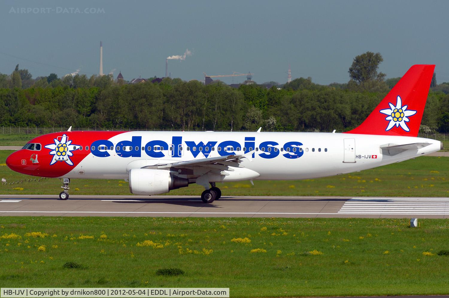 HB-IJV, 2003 Airbus A320-214 C/N 2024, at started