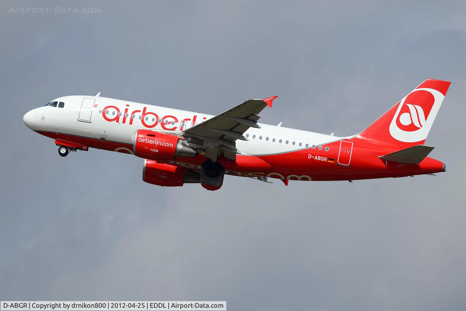 D-ABGR, 2008 Airbus A319-112 C/N 3704, starting near main visitor terrace
