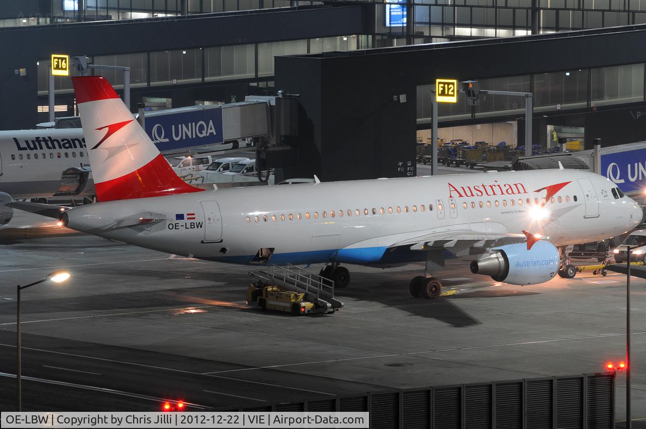 OE-LBW, 2001 Airbus A320-214 C/N 1678, Austrian Airlines