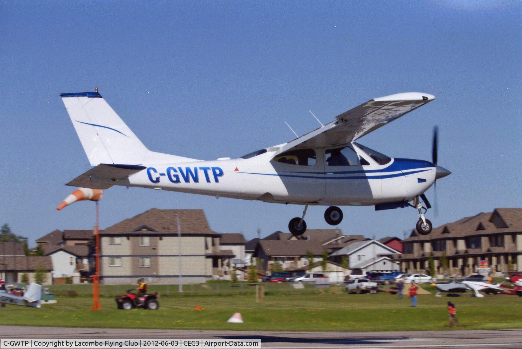 C-GWTP, 1976 Cessna 177RG Cardinal C/N 177RG1044, From Calgary, Springbank Airport, but landing in Lacombe, Alberta for their annual fly-in