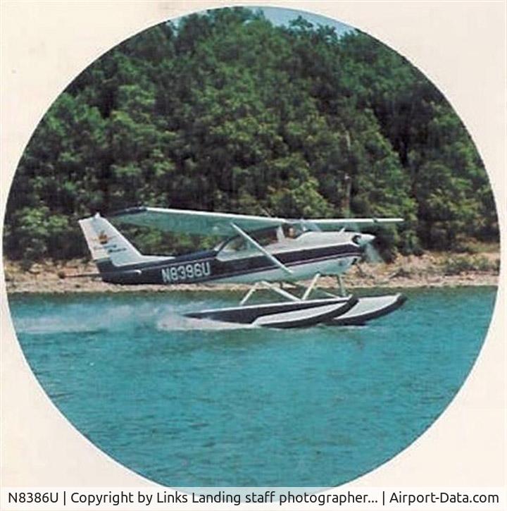N8386U, 1965 Cessna 172F C/N 17252286, Used by Links Landing Marina for service runs on Lake of the Ozarks, MO also used for sightseeing sea plane rides ...  1960s.