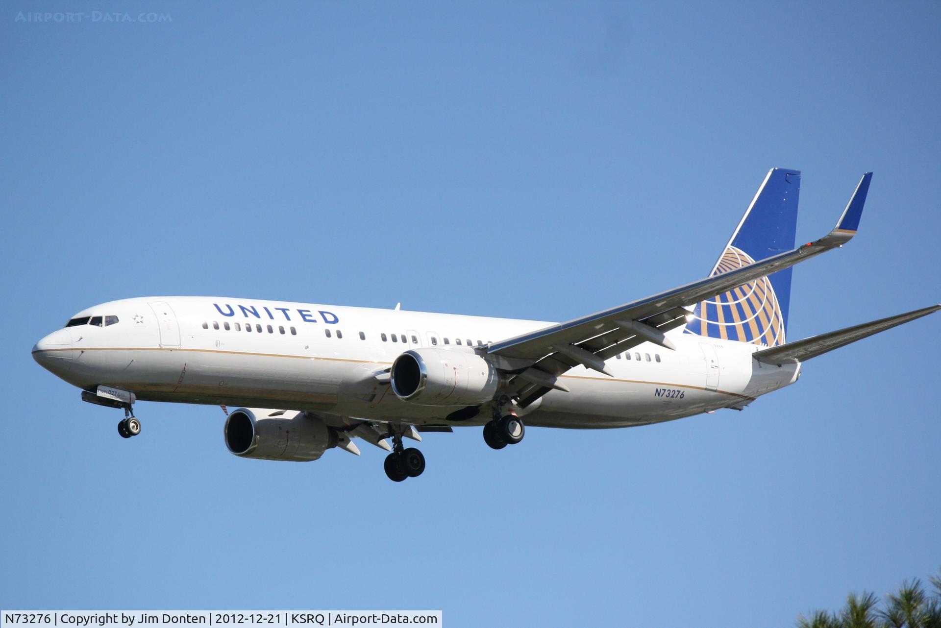 N73276, 2002 Boeing 737-824 C/N 31594, United Flight 1190 (N73276) arrives at Sarasota-Bradenton International Airport following a flight from Chicago-O'Hare International Airport