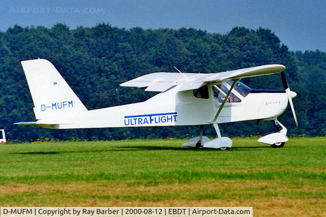D-MUFM, Tecnam P-92 Echo C/N 320, Tecnam P.92 Echo [320] Schaffen-Diest~OO 12/08/2000
