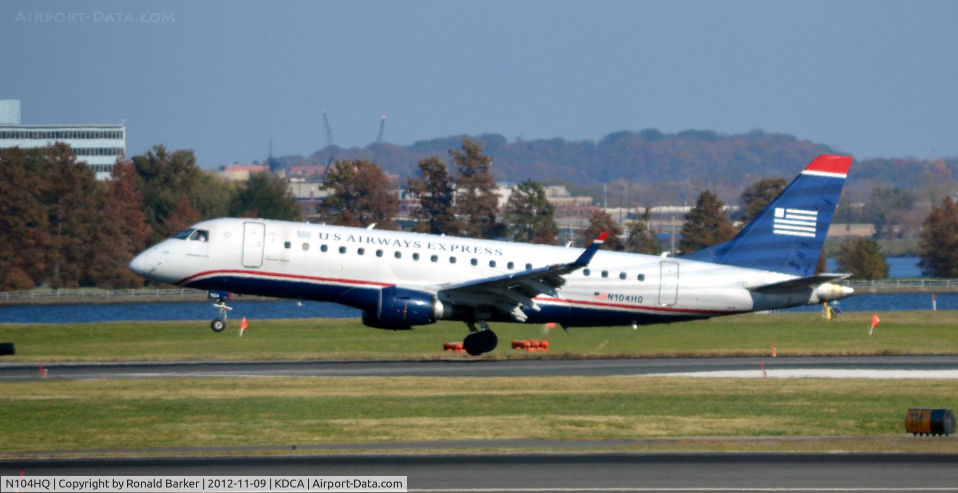 N104HQ, 2007 Embraer 175LR (ERJ-170-200LR) C/N 17000160, Landing DCA