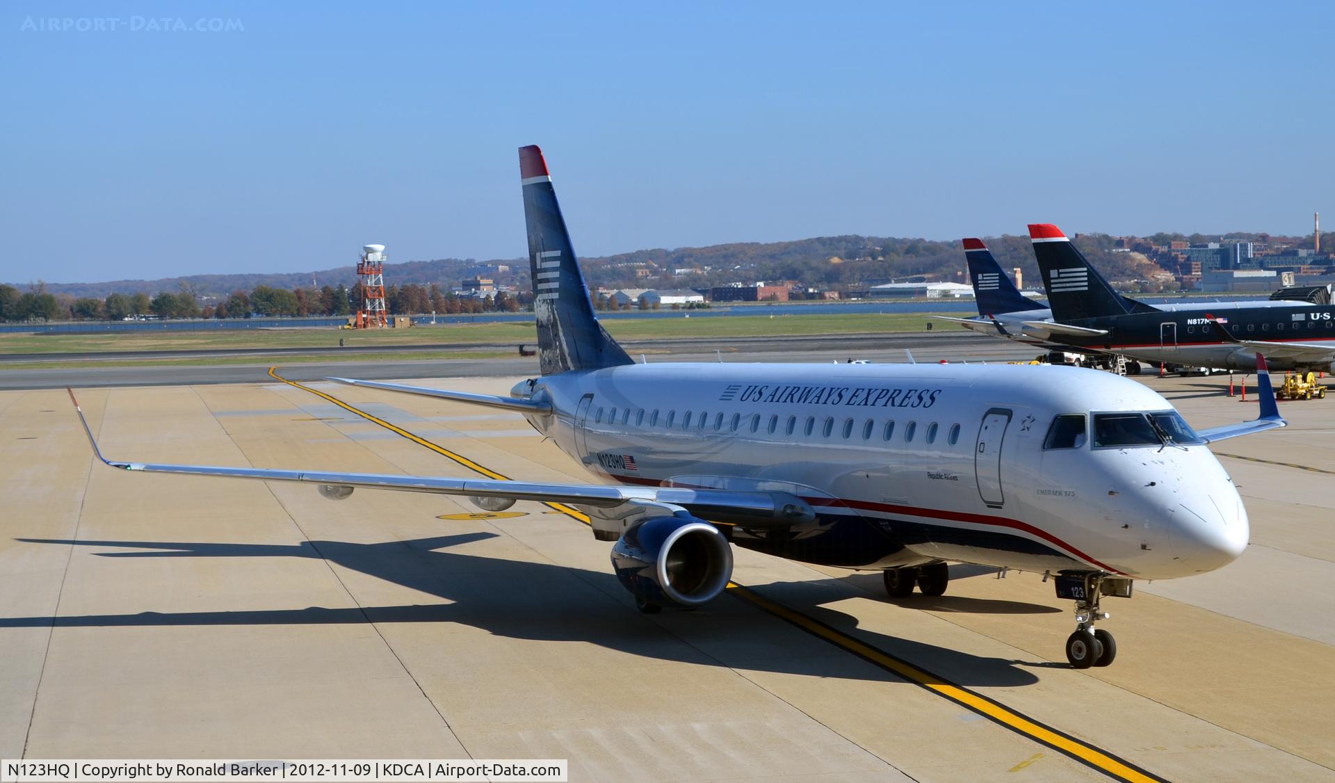 N123HQ, 2007 Embraer 175LR (ERJ-170-200LR) C/N 17000199, Arriving DCA