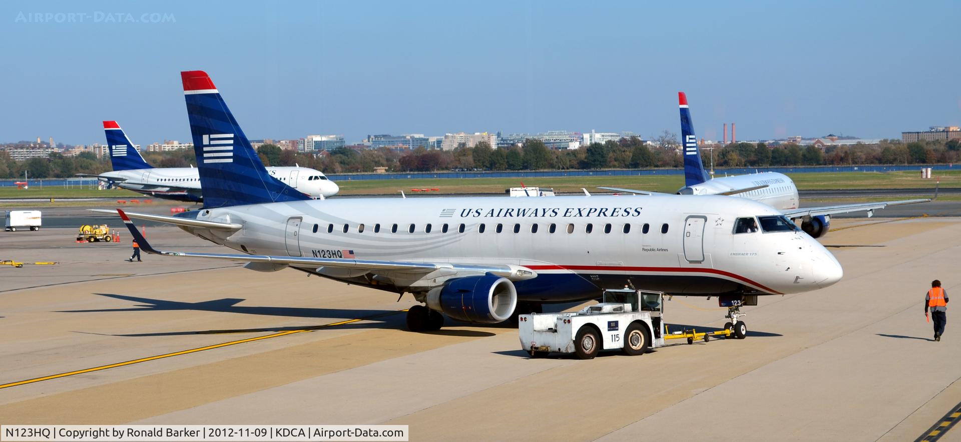 N123HQ, 2007 Embraer 175LR (ERJ-170-200LR) C/N 17000199, Taxi DCA